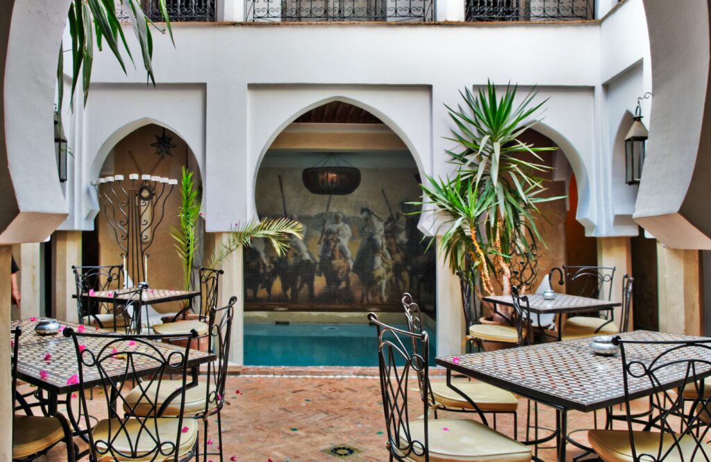 10 days tour from Tangier to Tangier